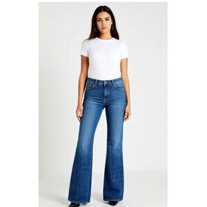 Tommy Hilfiger low rise women’s jeans Size 8 NWOT!